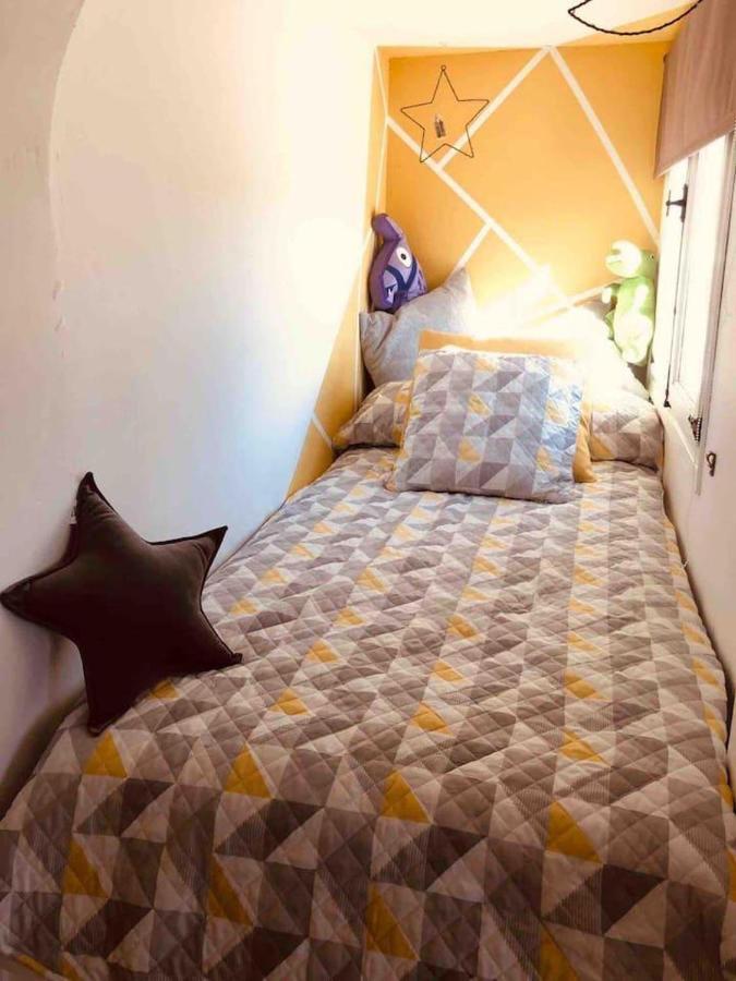 Lovely 2 Bed Apartment In Alcalalí Exterior foto