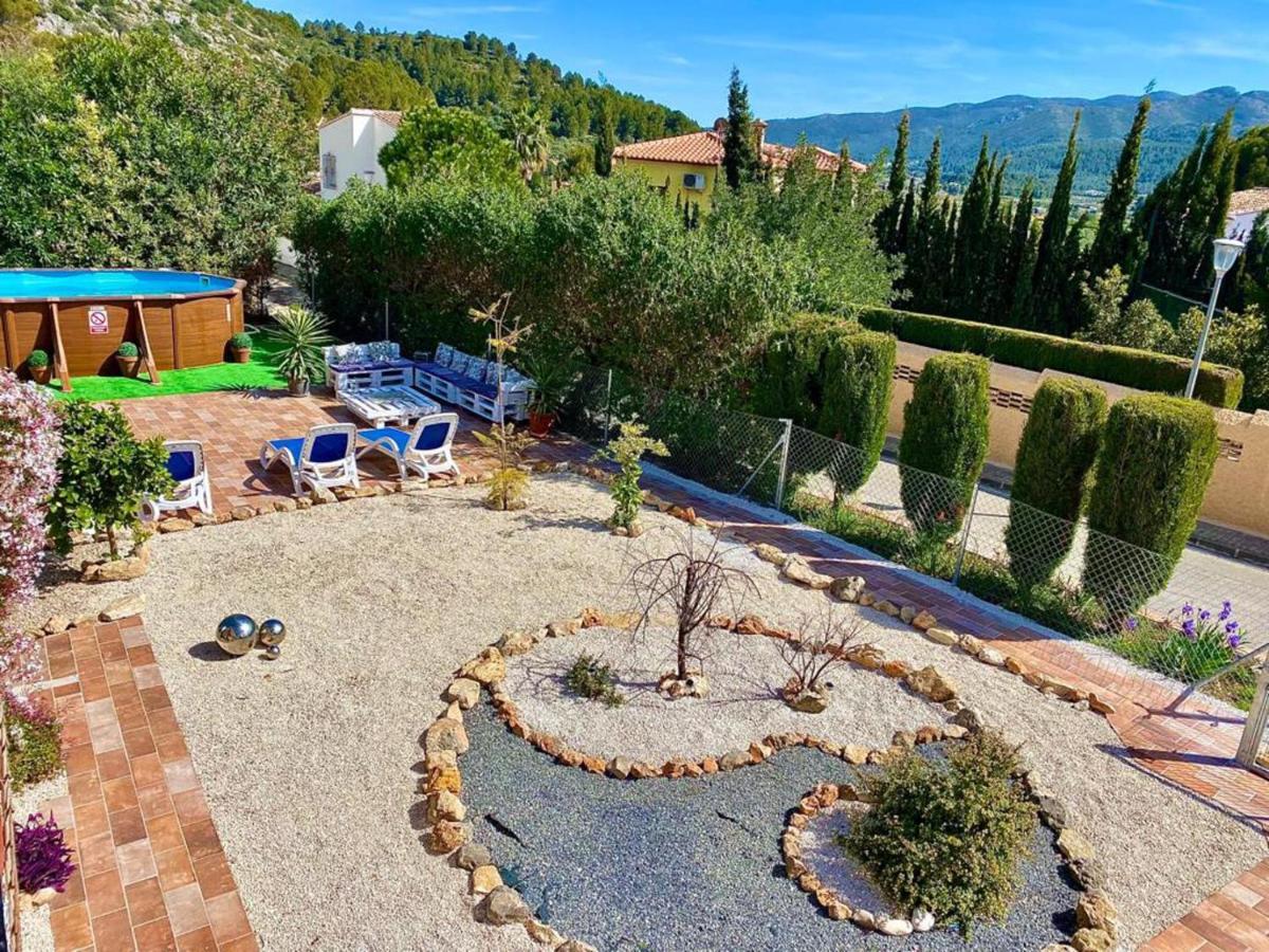 Lovely 2 Bed Apartment In Alcalalí Exterior foto